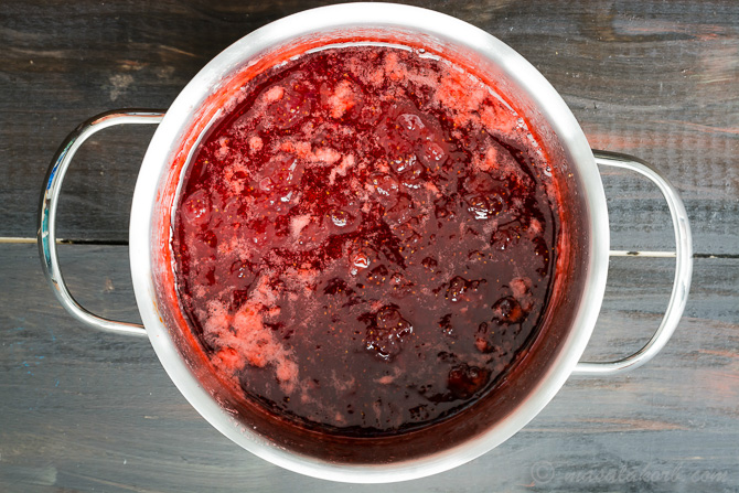 Easy Homemade Strawberry Jam Recipe Without Pectin