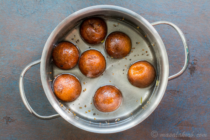 Khoya Paneer Gulab Jamun Recipe, Stuffed Gulab Jamun