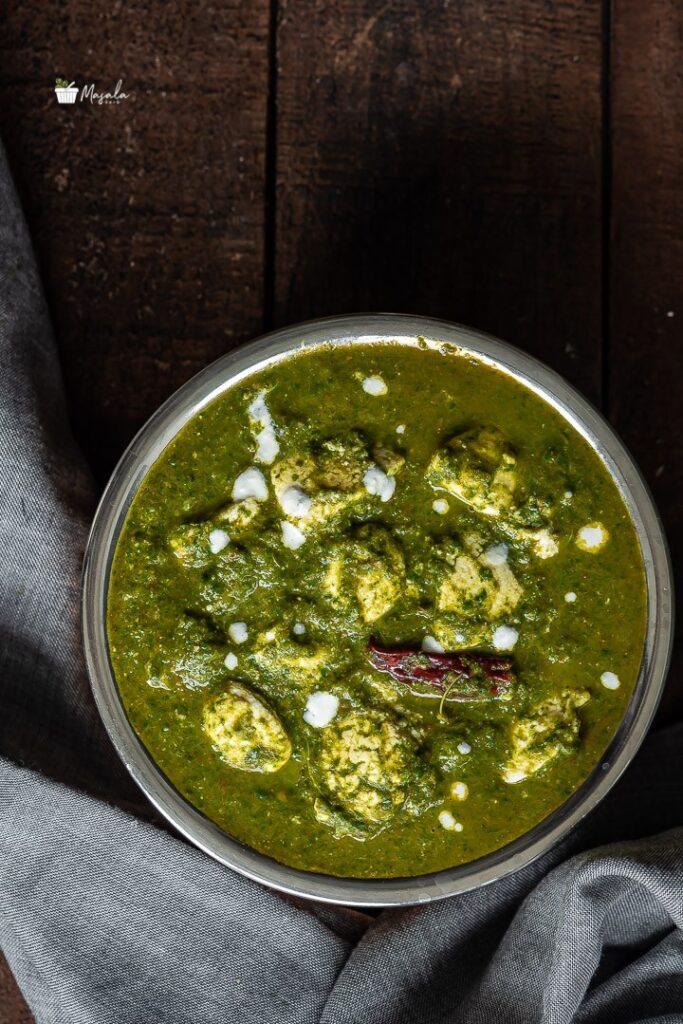 Palak Paneer Curry - Spinach Paneer | Easy Saag Paneer - Masalakorb