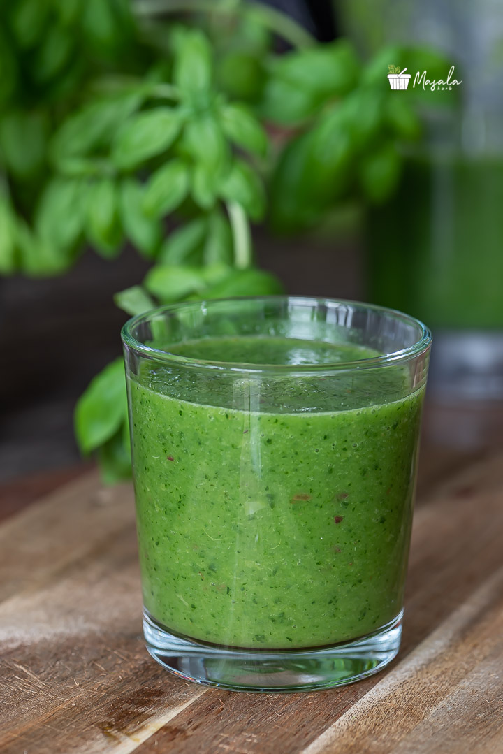 Green Breakfast Smoothie Recipe  Spinach Detox Smoothie - Masalakorb